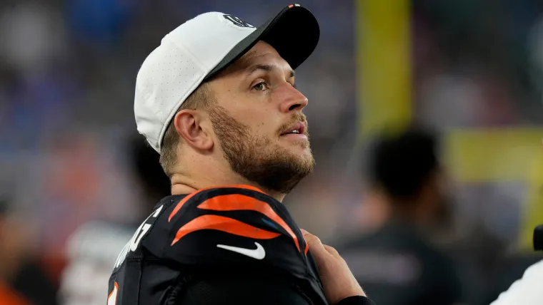 Jake Browning wspiera Zaca Taylora po najnowszej klęsce Bengals Mike Moraitis