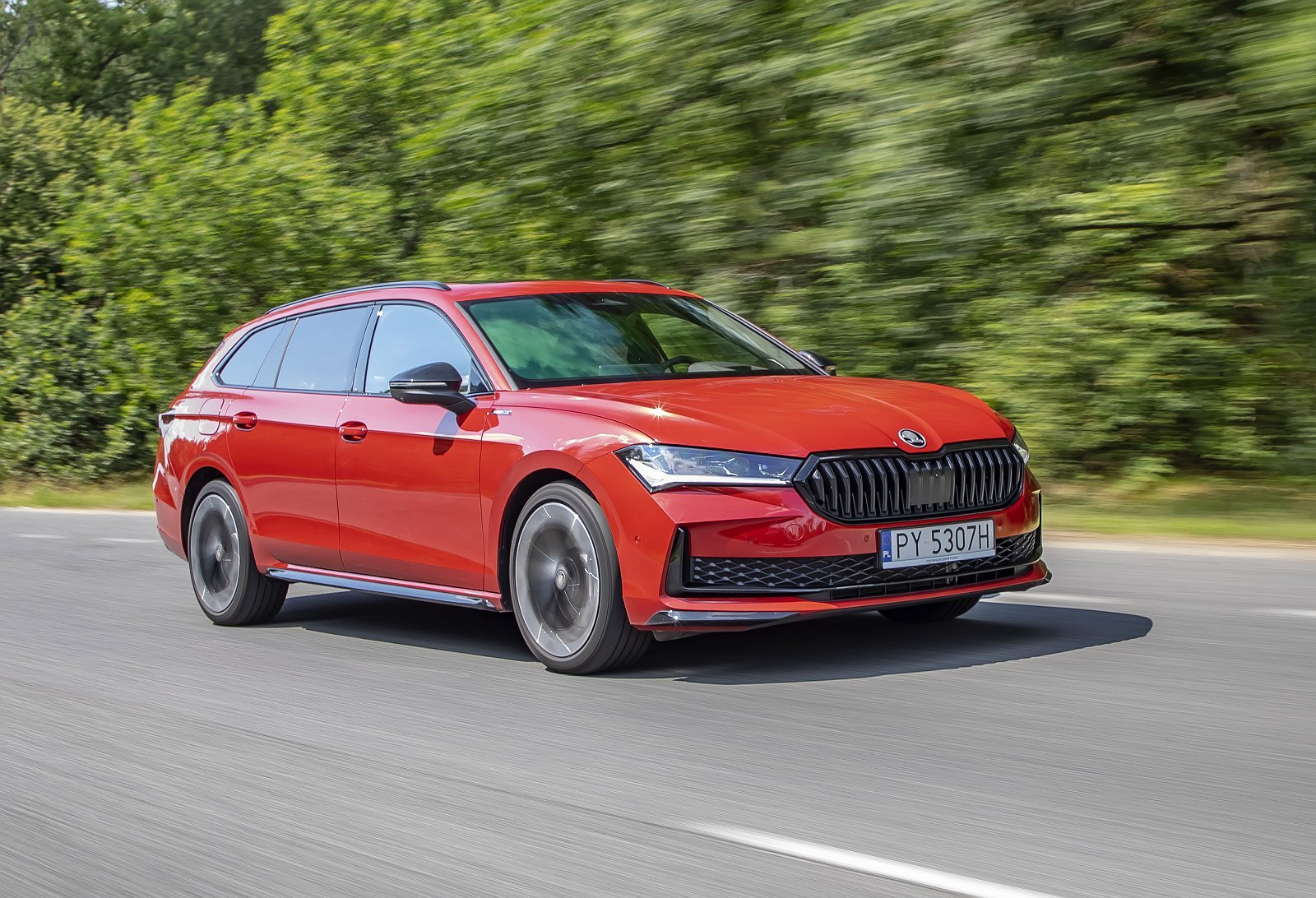 Skoda Superb Combi 2.0 TDI 4×4 Sportline (2025) – opinia, zalety i wady