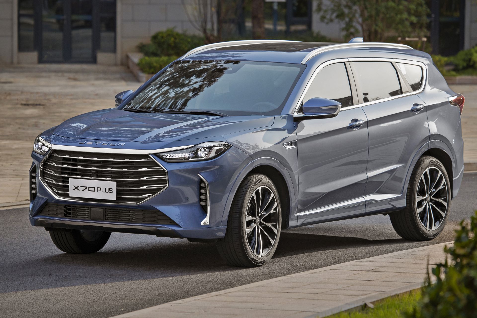Jetour X70 Plus (2026). Opis wersji i cennik