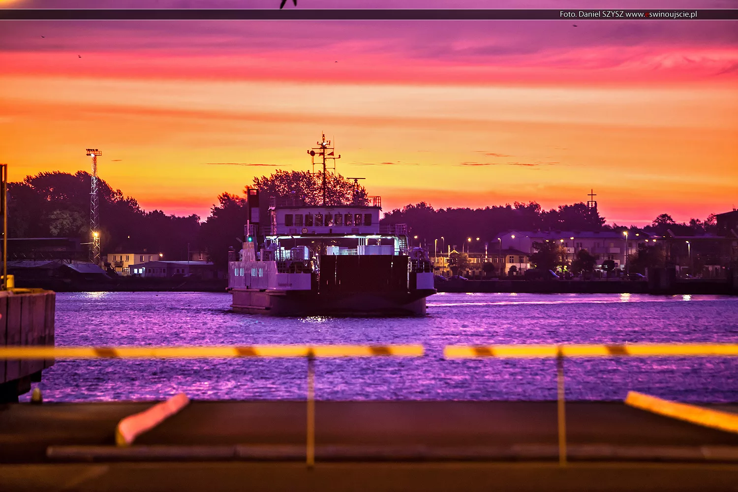 Znów zmiany w kursowaniu promów w Świnoujściu. Nowy rozkład już od 15 czerwca!