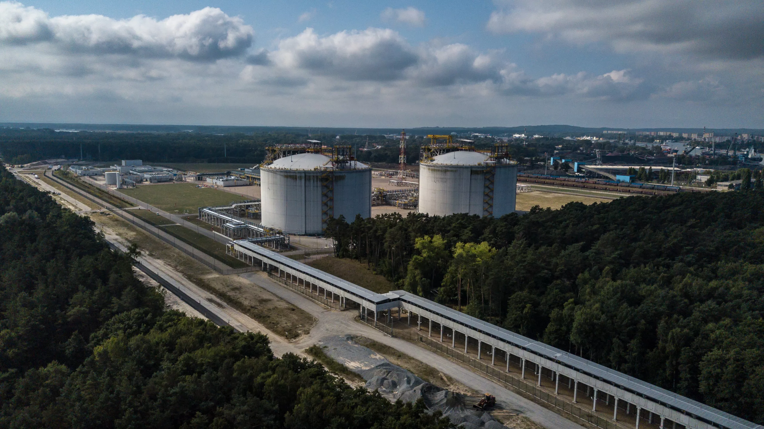 Terminal LNG w Świnoujściu bije rekord – 40 dostaw w pół roku!