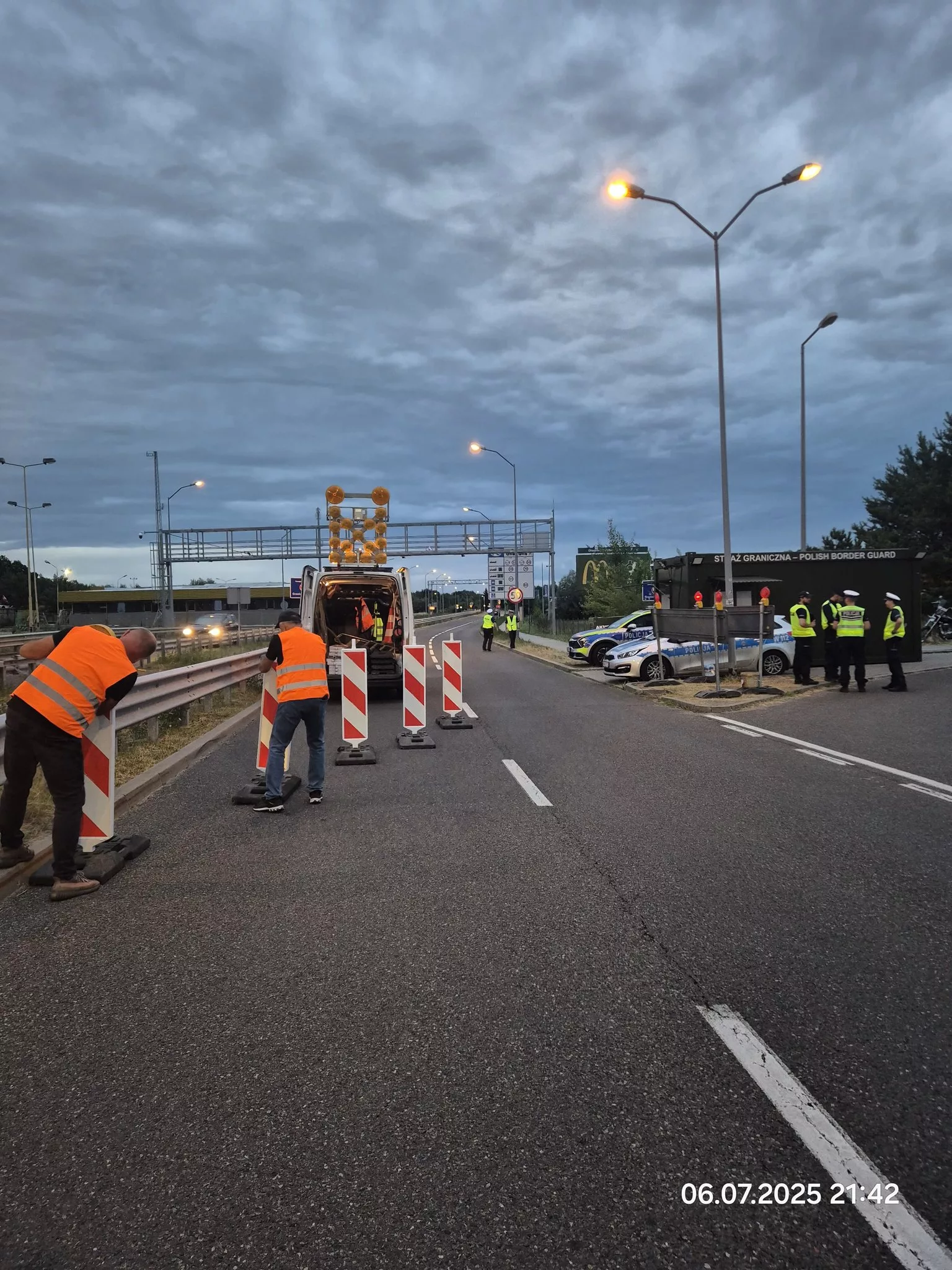 Tymczasowe kontrole graniczne – zmiany organizacji ruchu na DK10, A6, DK13 i DK26