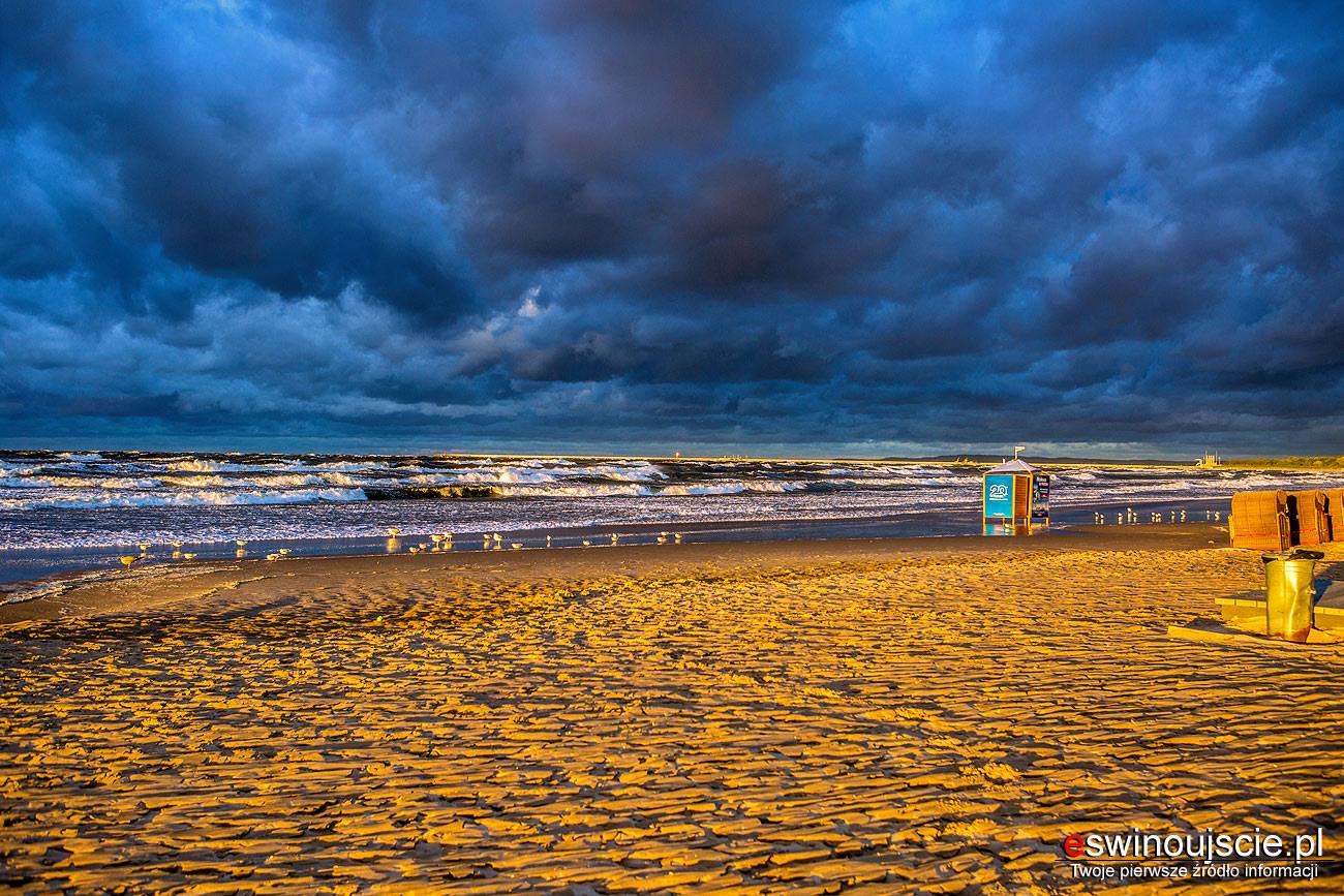 Silna fala chłodu nadciąga nad Polskę. Sierpień zaczniemy w kurtkach? [ALARMUJĄCA PROGNOZA]