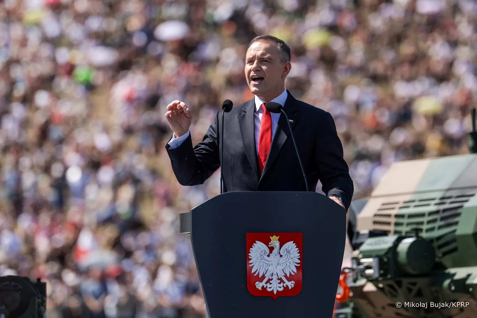 Karol Nawrocki – prezydent, który zdobywa serca Polaków