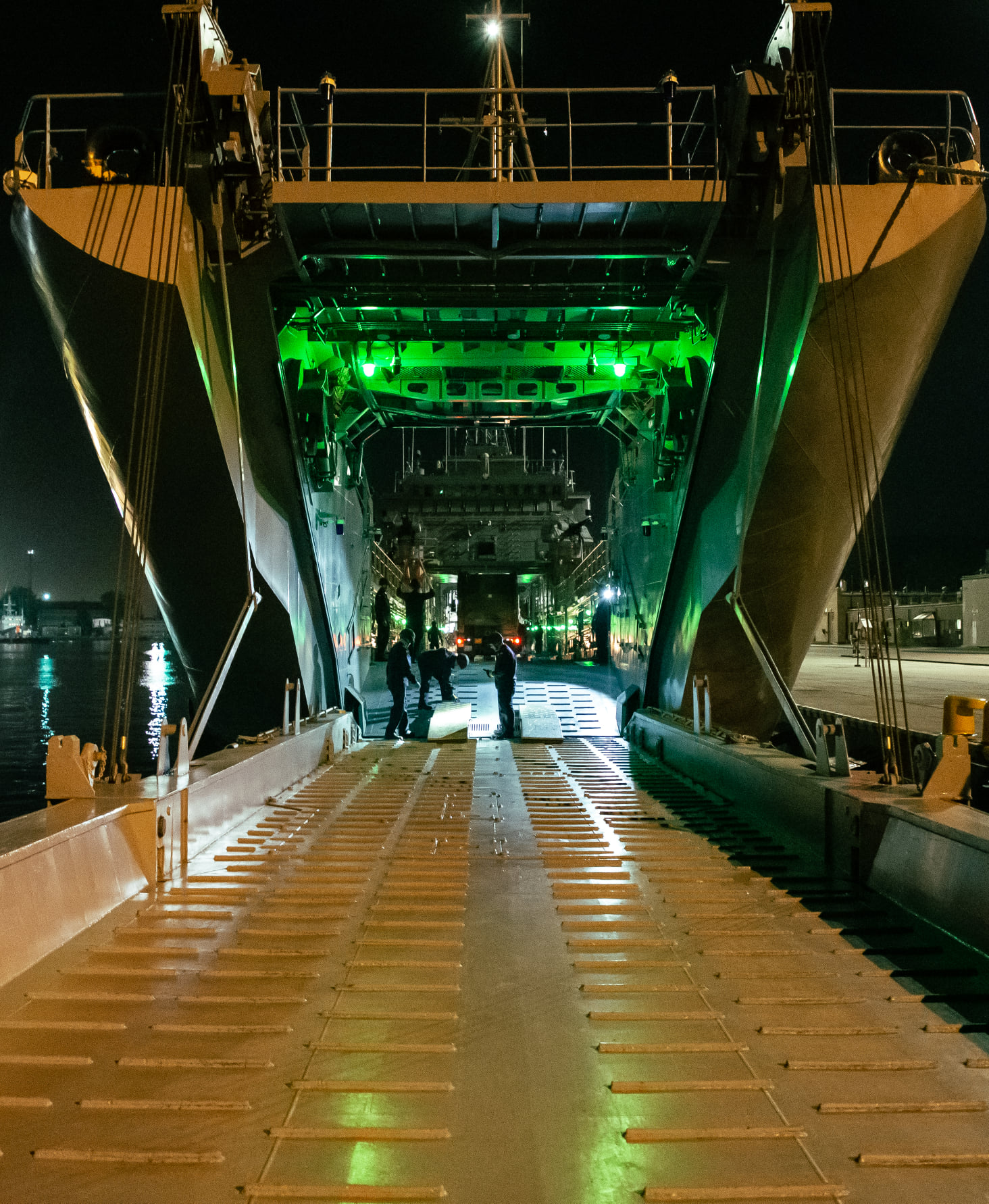 Nowe prawo MON: dowódcy okrętów dostaną pozwolenie na użycie broni! Bałtyk pod ścisłą ochroną