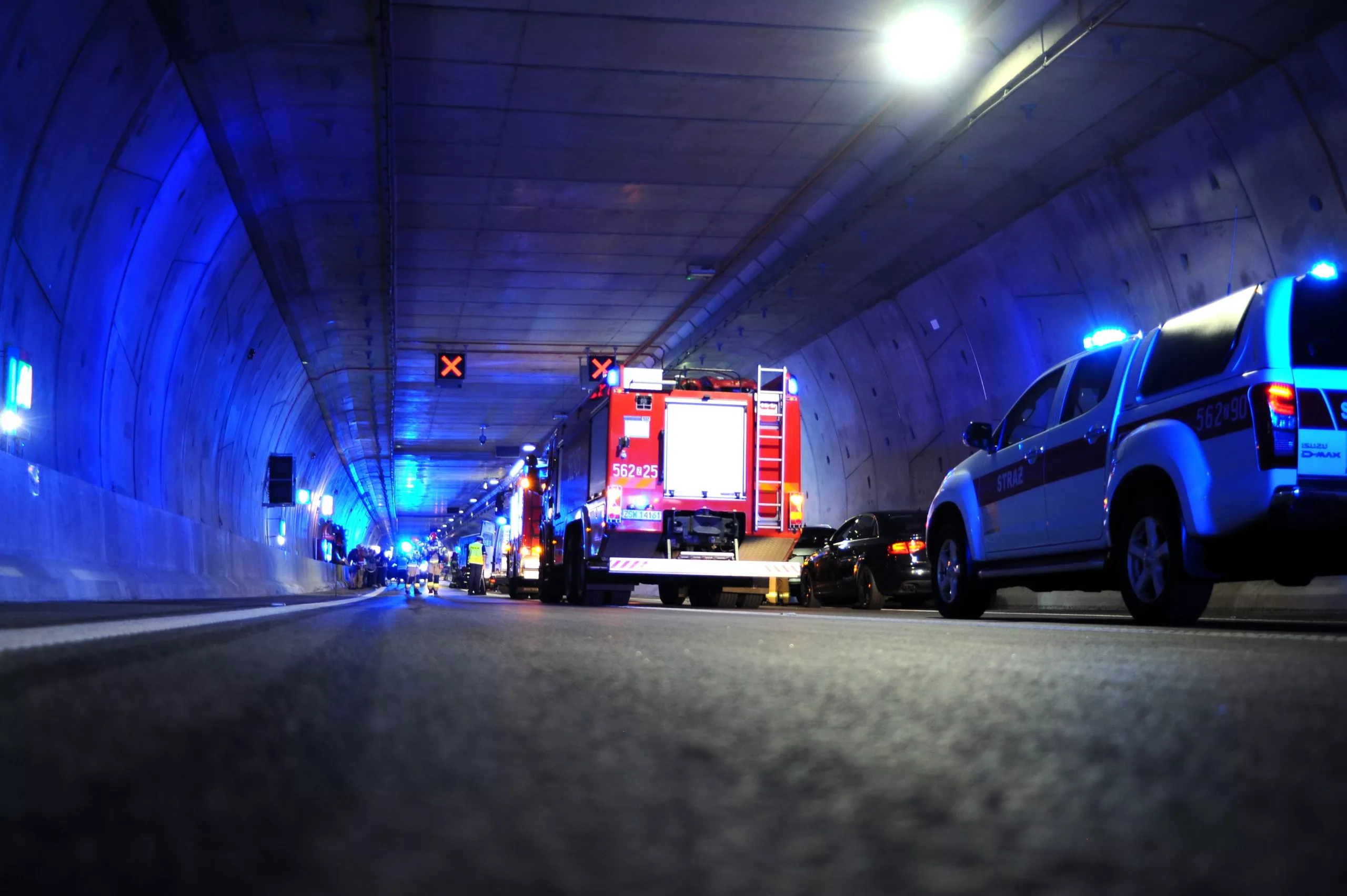 TUNEL POD ŚWINĄ ZAMKNIĘTY