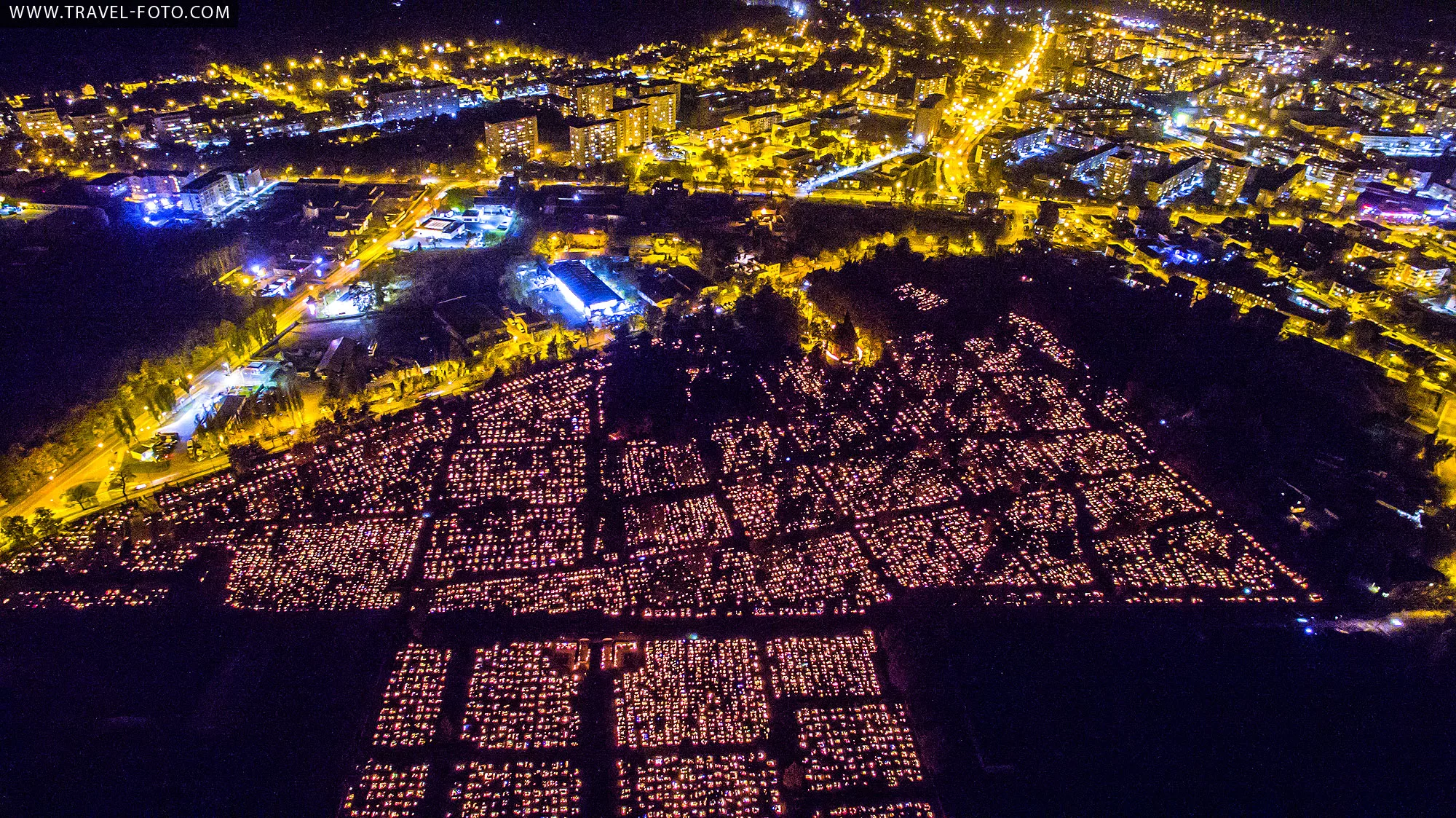 Koszmar na Cmentarzach! Złodzieje UDERZAJĄ przed Wszystkimi Świętymi. Twoja PAMIĘĆ jest ich ŁUPEM!