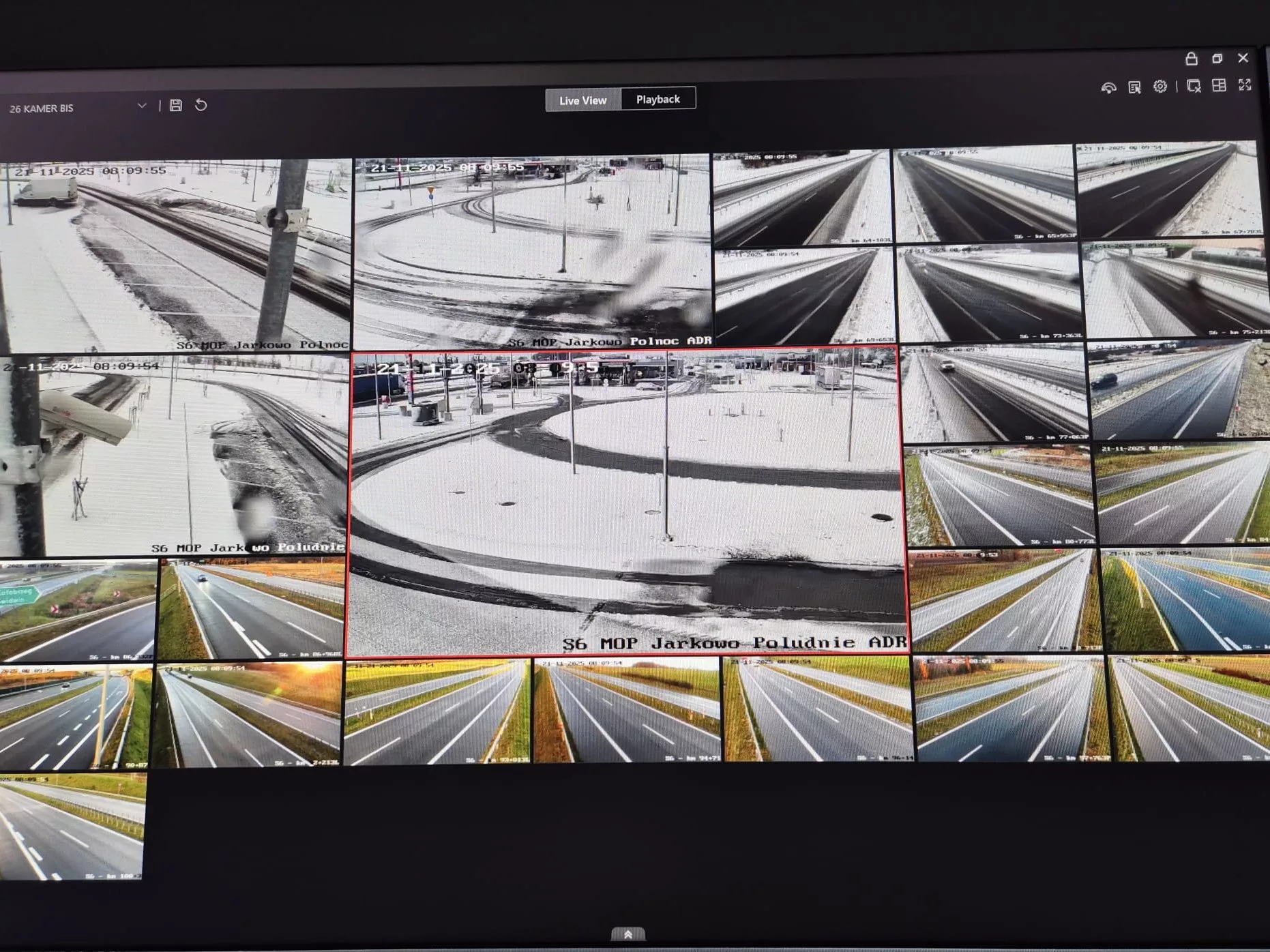 Zachodniopomorskie: Zima już nadeszła – drogowcy walczyli całą noc