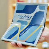 Składany czytnik e-booków niedługo trafi do sprzedaży w Chinach. Nowość od Readmoo i E Ink może zmienić oblicze rynku