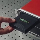 Holograficzne kartridże HoloMem o pojemności 200 TB mogą zastąpić 70-letnią technologię taśm magnetycznych