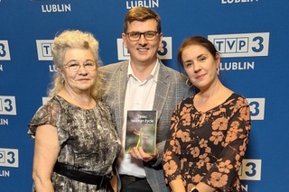 Wieczór pełen słów i wzruszeń. Premiera najnowszego tomiku Haliny Adamczuk