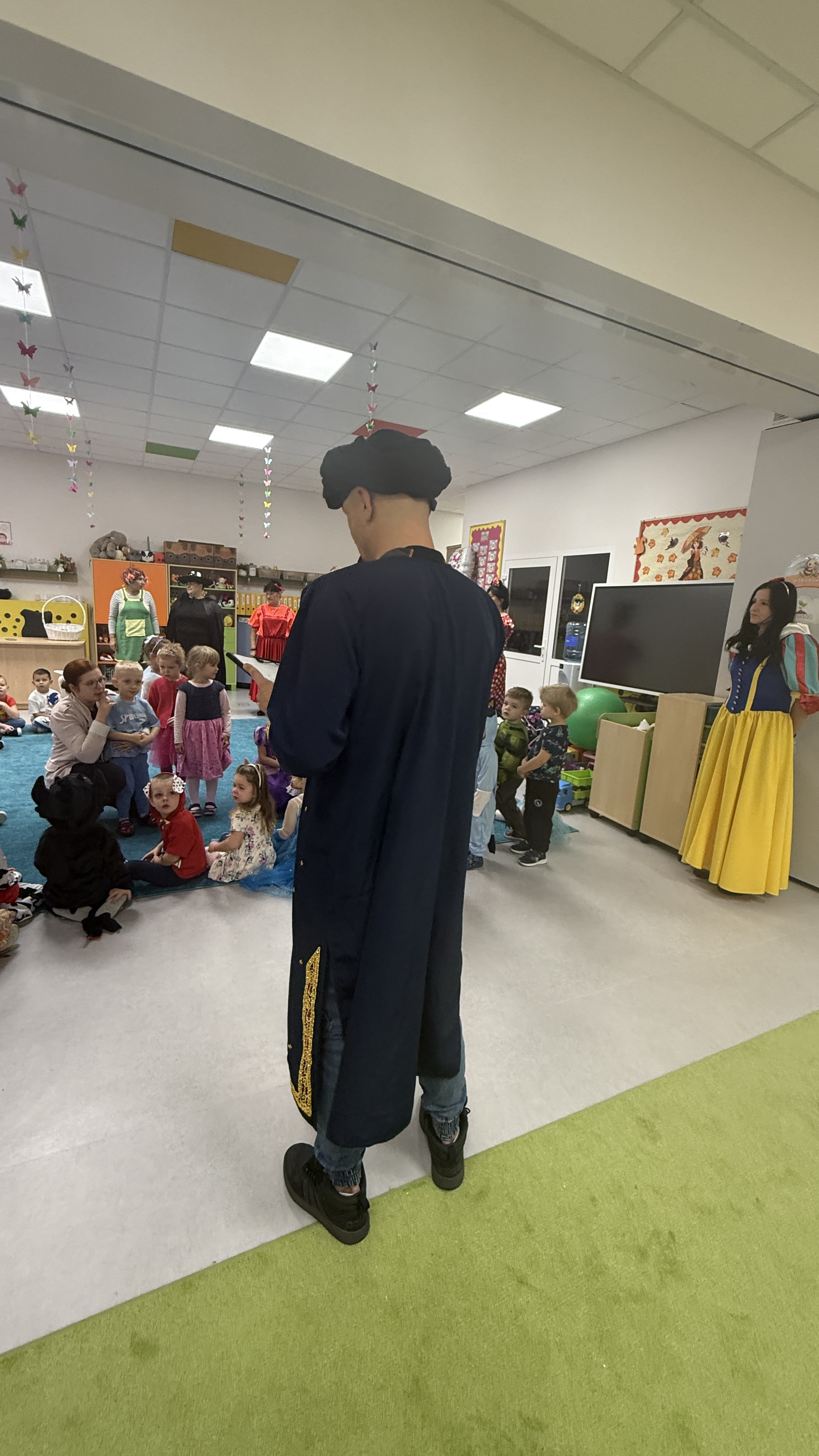 Dzień postaci z bajek w przedszkolu Kredka w Burkacie